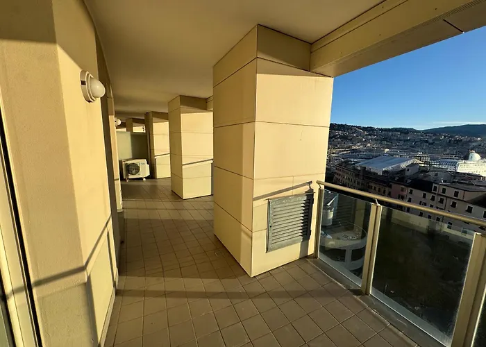 Lanternalba Con Vista Sul Porto Antico Apartman