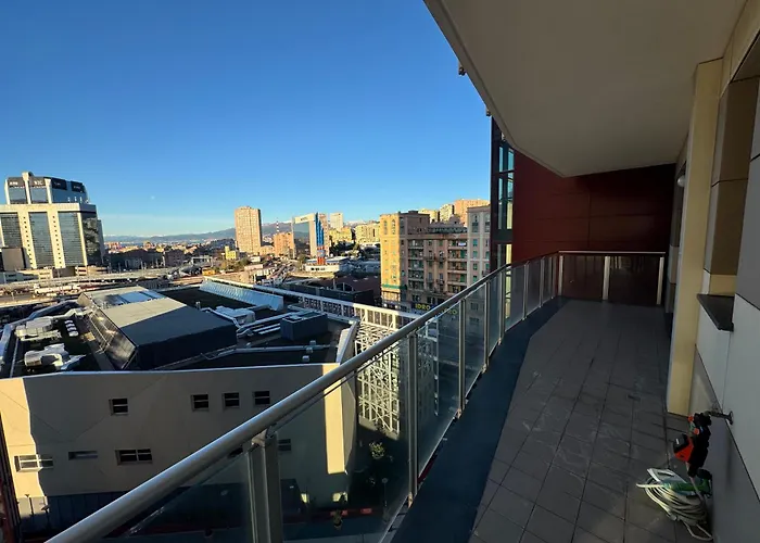 Lanternalba Con Vista Sul Porto Antico