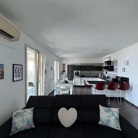 Apartman Lanternalba Con Vista Sul Porto Antico
