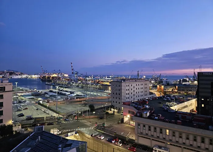 Lanternalba Con Vista Sul Porto Antico *