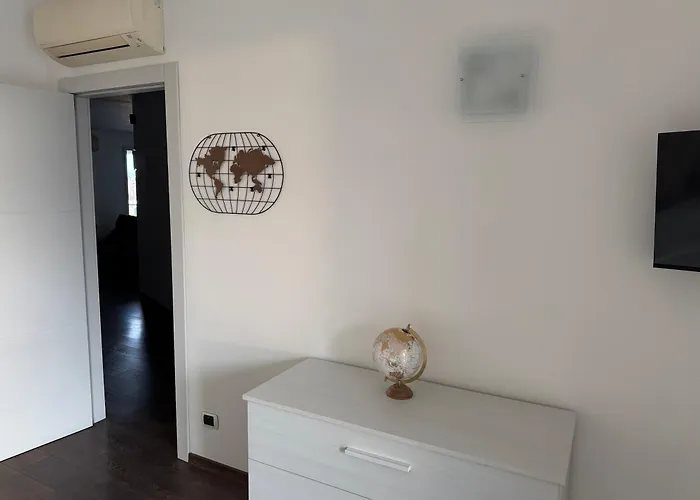 Lanternalba Con Vista Sul Porto Antico *