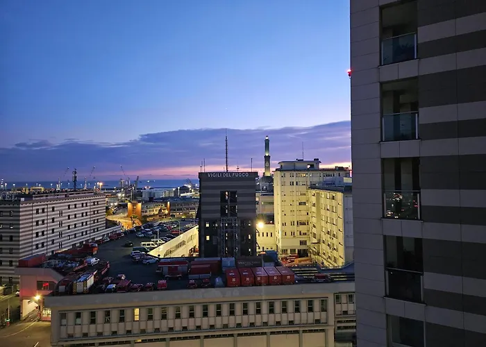 Διαμέρισμα Lanternalba Con Vista Sul Porto Antico