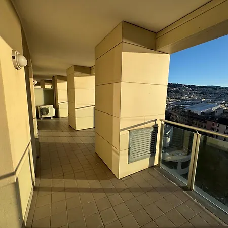 Lanternalba Con Vista Sul Porto Antico Appartamento