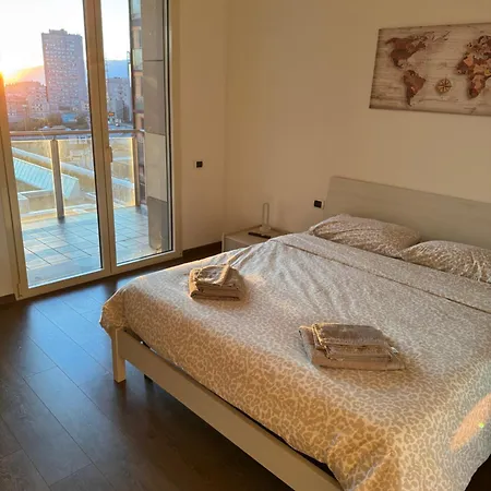 Appartamento Lanternalba Con Vista Sul Porto Antico