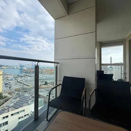 Lanternalba Con Vista Sul Porto Antico Apartmán *